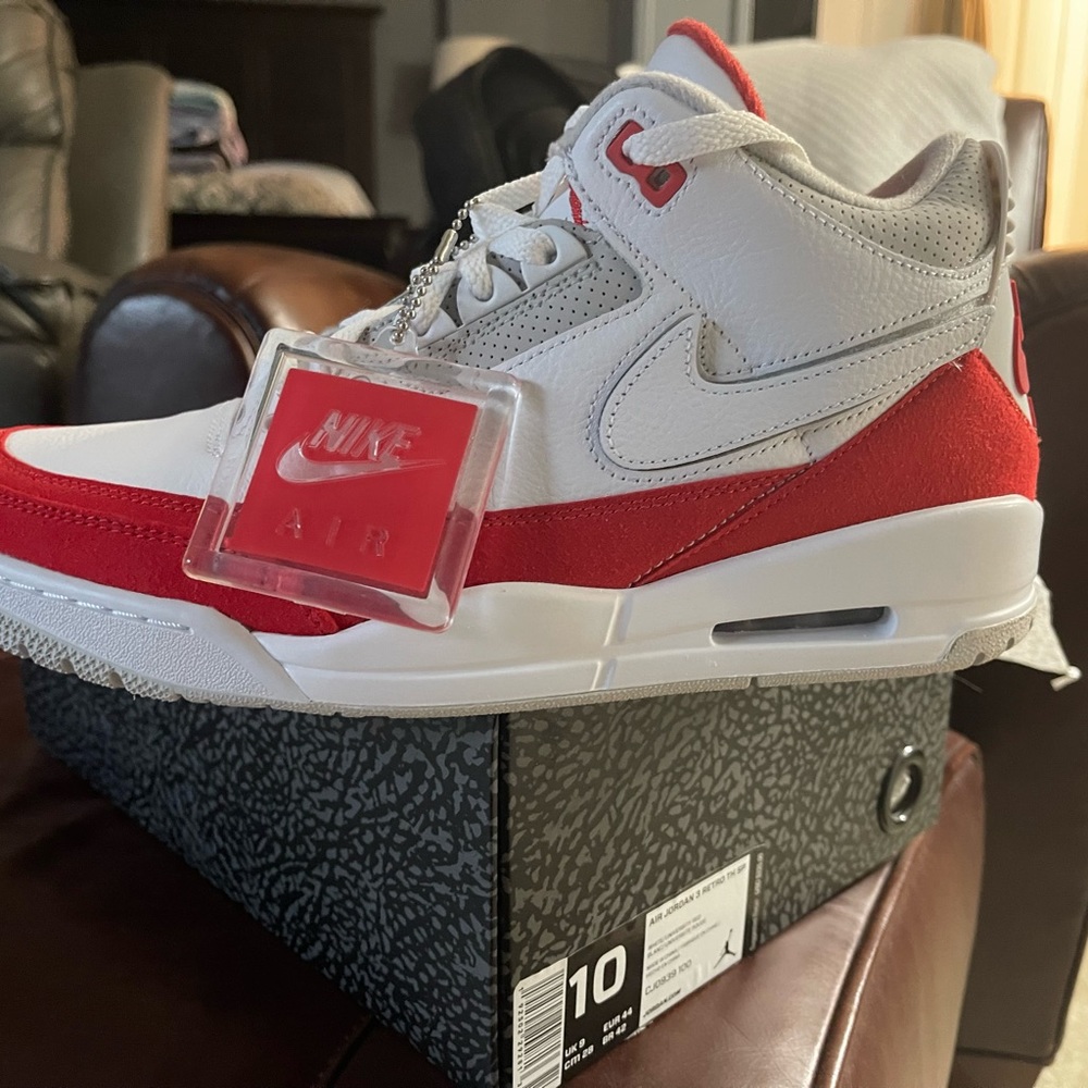 New with box, unworn Air Jordan 3 Retro TH SP, size 10.